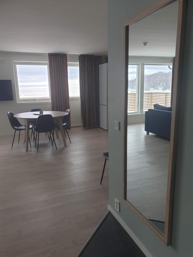 Olderfjord Turistsenter Hotel Russenes Eksteriør billede