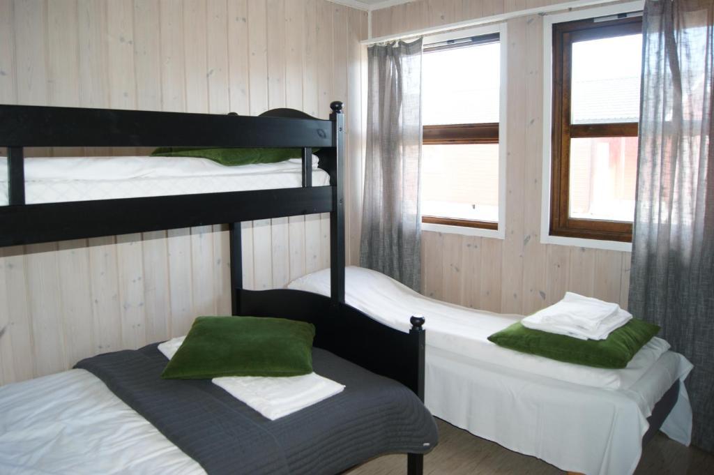 Olderfjord Turistsenter Hotel Russenes Værelse billede